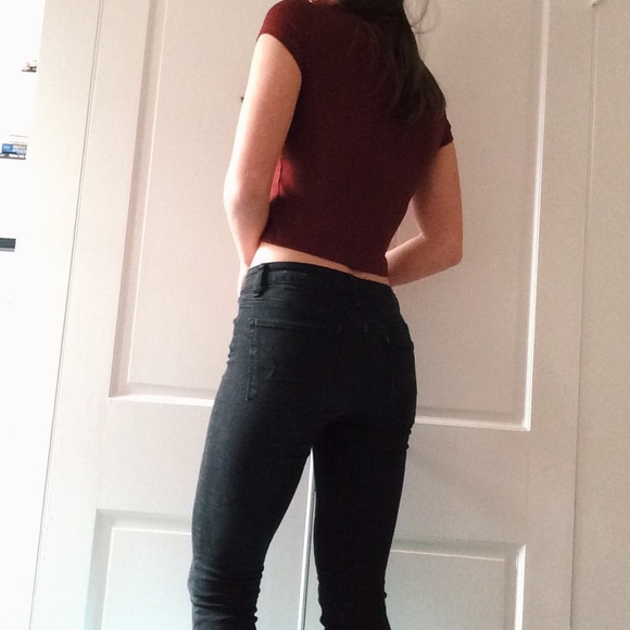 Black American Eagle Hi-Rise Jeggings: Size 4 - Picture 3 of 8